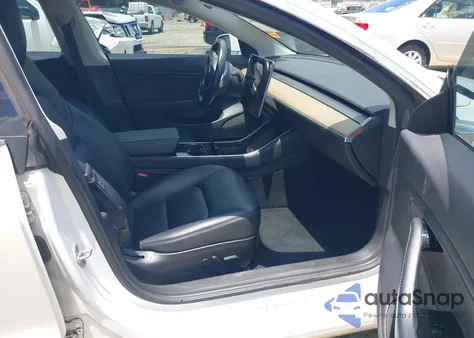 2019 Tesla Model 3 Long Range/Mid Range/Standard Range/Standard Range Plus from USA, damaged, VIN 5YJ3E1EA4KF328323